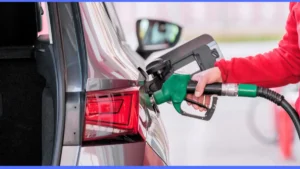 Delivery de combustível e bomba branca voltam ao Brasil: entenda o que muda