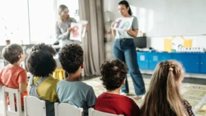 Educação básica no Brasil ainda não recupera desempenho pré-pandemia e amplia desigualdades