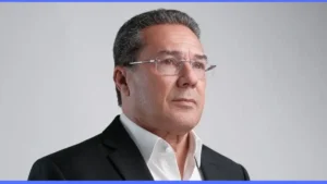 Vanderlei Luxemburgo investe em emissora de TV e negócios milionários fora do futebol