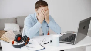 Crise dos nem-nem atinge 289 milhões de jovens da Geração Z no mundo, alertam especialistas