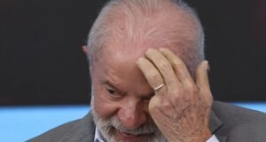 Pesquisa Datafolha: 35% dos brasileiros atribuem a Lula responsabilidade por tarifas impostas por Trump