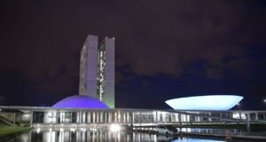 Agências reguladoras denunciam sucateamento e viram prioridade no Congresso