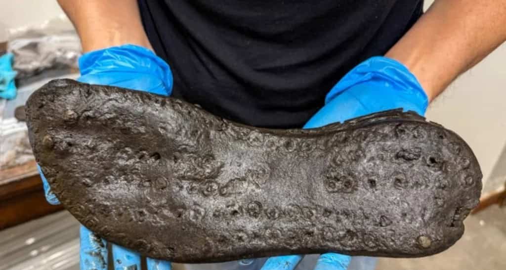 Sapato de 32,5 cm é achado em forte romano e levanta dúvidas sobre tamanho dos soldados - Imagem do artigo original