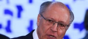 Alckmin reafirma empenho para encerrar tarifaço dos EUA e vê espaço para negociação