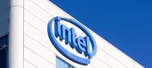 Intel alerta para impactos após governo Trump adquirir 10% de suas ações