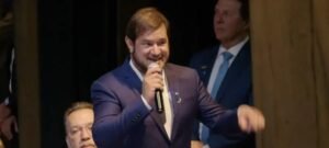 União Brasil reage a críticas de Lula, reafirma apoio a Antonio Rueda e marca reunião para discutir permanência no governo