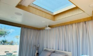 Pousada Ilha Canela apresenta hospedagem em cápsulas futurísticas no Lago de Palmas