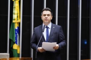 Tiago Dimas é convocado para assumir vaga de Lázaro Botelho na Câmara dos Deputados
