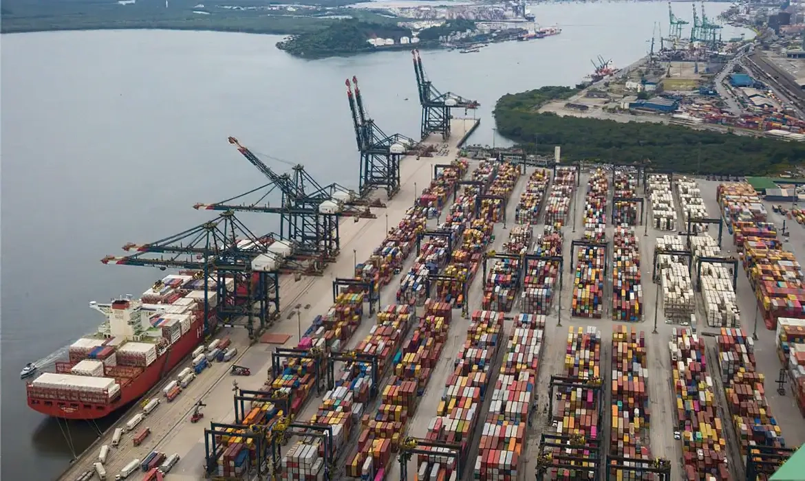 Exportações do Tocantins crescem 11,5% no 1º semestre de 2025 e geram superávit de US$ 1,45 bilhão - Imagem do artigo original