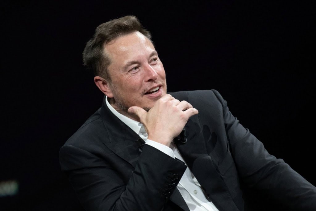 Sam Altman rebate críticas de Elon Musk e diz que não pensa no bilionário - Imagem do artigo original