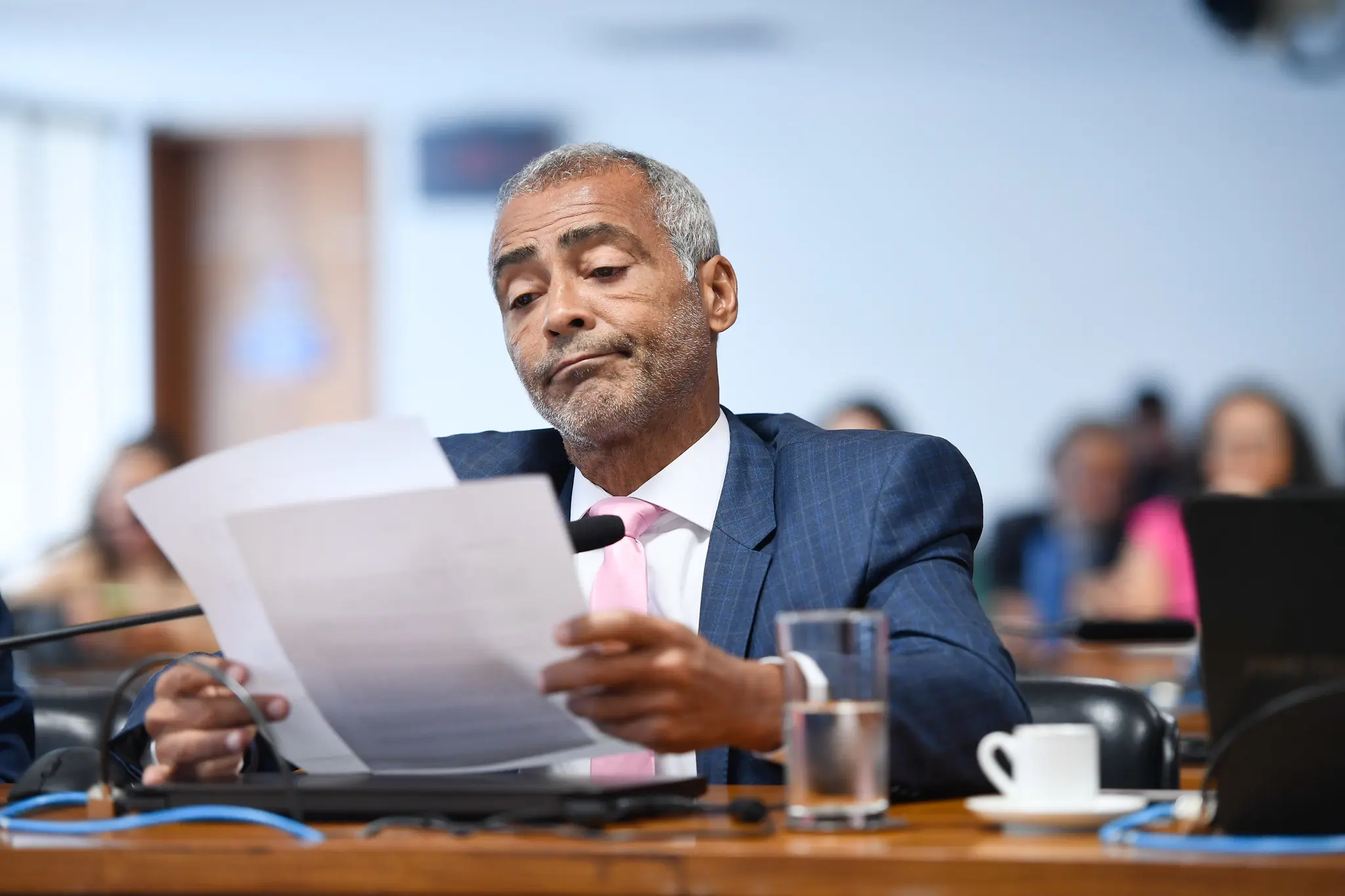Romário rebate pressão para apoiar impeachment de Alexandre de Moraes - Imagem do artigo original