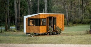 Luna: minicasa sobre rodas da Häuslein promete vida autossuficiente