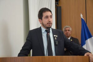 Projeto de lei assegura matrícula prioritária a filhos de mulheres vítimas de violência em Palmas