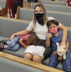 Defesa de Débora dos Santos solicita ao STF progressão para regime semiaberto