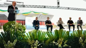 Alckmin adota estratégia de negociação e freia discursos de retaliação de Lula contra tarifaço dos EUA