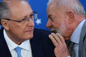 Governo deve anunciar hoje plano para reduzir impacto de tarifa de 50% dos EUA