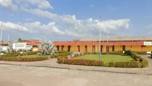 Prefeito de Pedro do Rosário atribui atraso em pagamentos de professores a tarifa de Trump