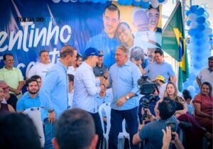 Vice-governador Laurez Moreira acompanha lançamento da pré-candidatura de Vicentinho Júnior ao Senado