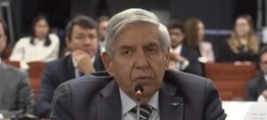 Defesa de Augusto Heleno acusa Moraes de atuar como “juiz inquisidor” no STF