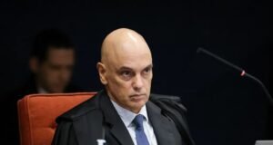 STF estabelece sessões extras para acelerar julgamento de Bolsonaro após pedido de Moraes