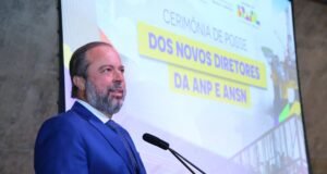 Ministro avalia necessidade de armas nucleares para a defesa do Brasil