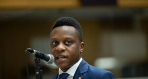 Deputado aciona MPF contra Eduardo Bueno por comentários sobre assassinato de Charlie Kirk