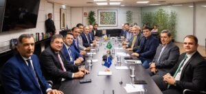 Governo do Tocantins articula com Caixa criação de linhas de microcrédito para pequenos produtores