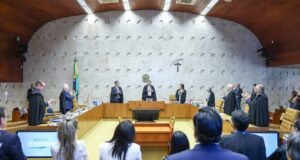 Barroso se despede da presidência do STF sob aplausos; Gilmar destaca atuação “heroica” de Moraes