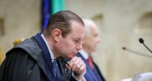 STF assume exclusividade para autorizar buscas e apreensões dentro do Congresso