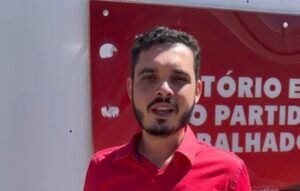 PT do Tocantins impõe aval prévio para filiados assumirem cargos no governo interino de Laurez Moreira