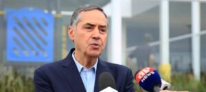 Barroso afirma que TV Justiça influencia forma de votação dos ministros do STF