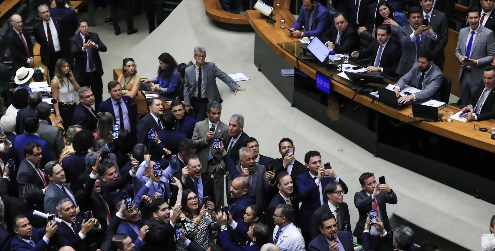 Câmara rejeita MP 1.303/25 e impõe revés ao Planalto - Imagem do artigo