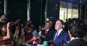 Barroso se aposenta do STF e manterá salário de R$ 46,3 mil