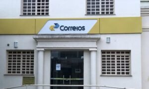 Governo Lula negocia empréstimo de até R$ 20 bilhões para socorrer os Correios
