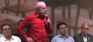 Em evento no Rio, Lula chama Congresso de “baixo nível” e ataca direita
