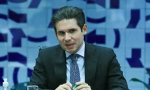 Motta quer elevar mistura de etanol na gasolina de 30% para 35%