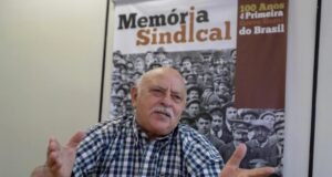 Justiça paulista determina exclusão de postagens que vinculam Frei Chico a descontos irregulares no INSS