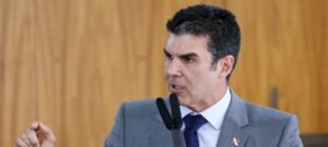 Governador do Pará minimiza críticas e apoia aval do Ibama para perfuração de poço na Margem Equatorial