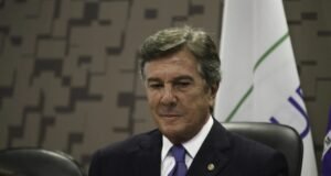 Governo de Alagoas atribui atraso sobre tornozeleira de Collor à falta de e-mail do gabinete de Moraes