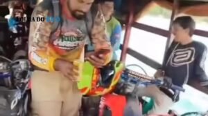 Balsa com trilheiros, dez motos e um quadriciclo naufraga no Rio Tocantins