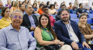 Palestra de Tom Lyra celebra Dia do Servidor Público na UnirG