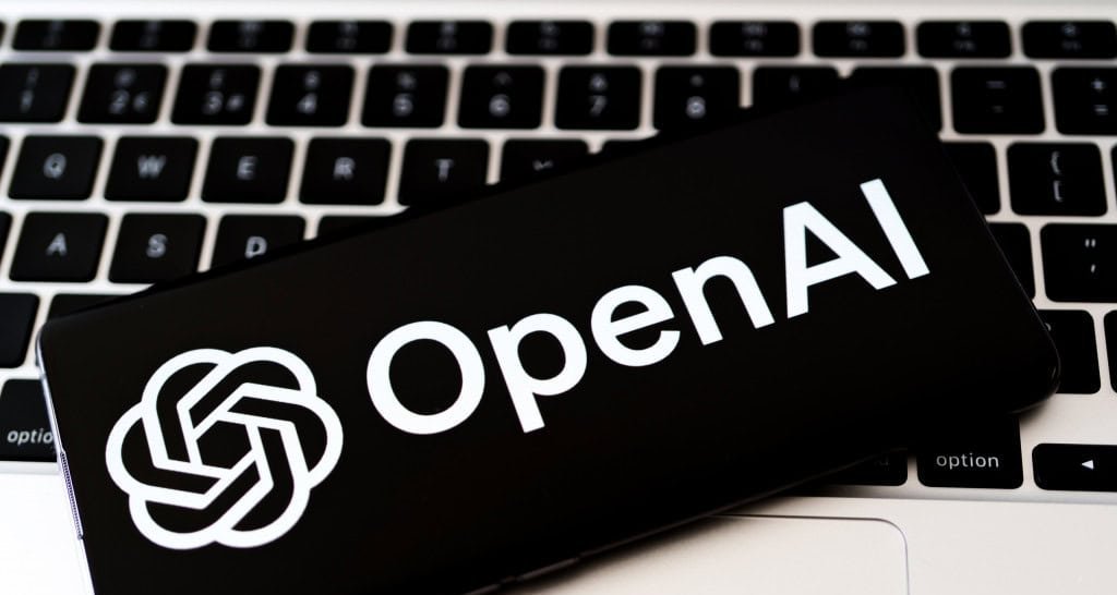 Executivo da Intel vai para a OpenAI e Lip-Bu Tan assume comando de IA na fabricante - Imagem do artigo original