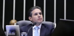 Motta adia análise do projeto antifacção na Câmara dos Deputados