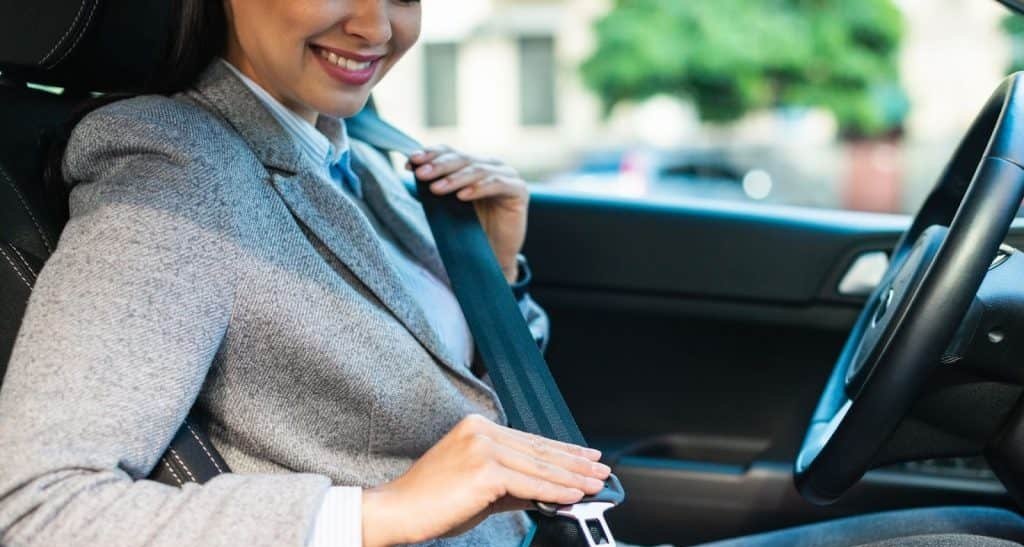 Gestantes podem dirigir com segurança; veja oito cuidados recomendados - Imagem do artigo original