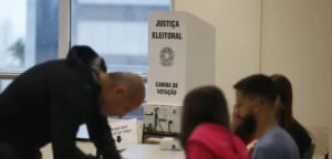 STF retoma julgamento sobre candidaturas sem filiação partidária após pedido de vista de Moraes