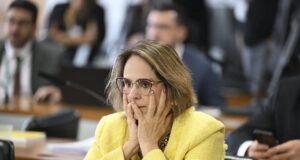 Senadores apontam falhas na Papuda e pedem manutenção da prisão domiciliar de Bolsonaro