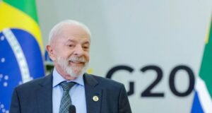 Em Moçambique, Lula afirma que diesel com biodiesel da Petrobras “dá até para beber”