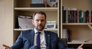 Governo pode recorrer ao STF para barrar “pautas-bomba” no Congresso, diz Fazenda