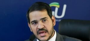 Indicado ao STF, Jorge Messias rejeita aborto em encontro com lideranças da CNBB