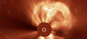 Imagens inéditas revelam instantes que antecedem erupções solares de classe X